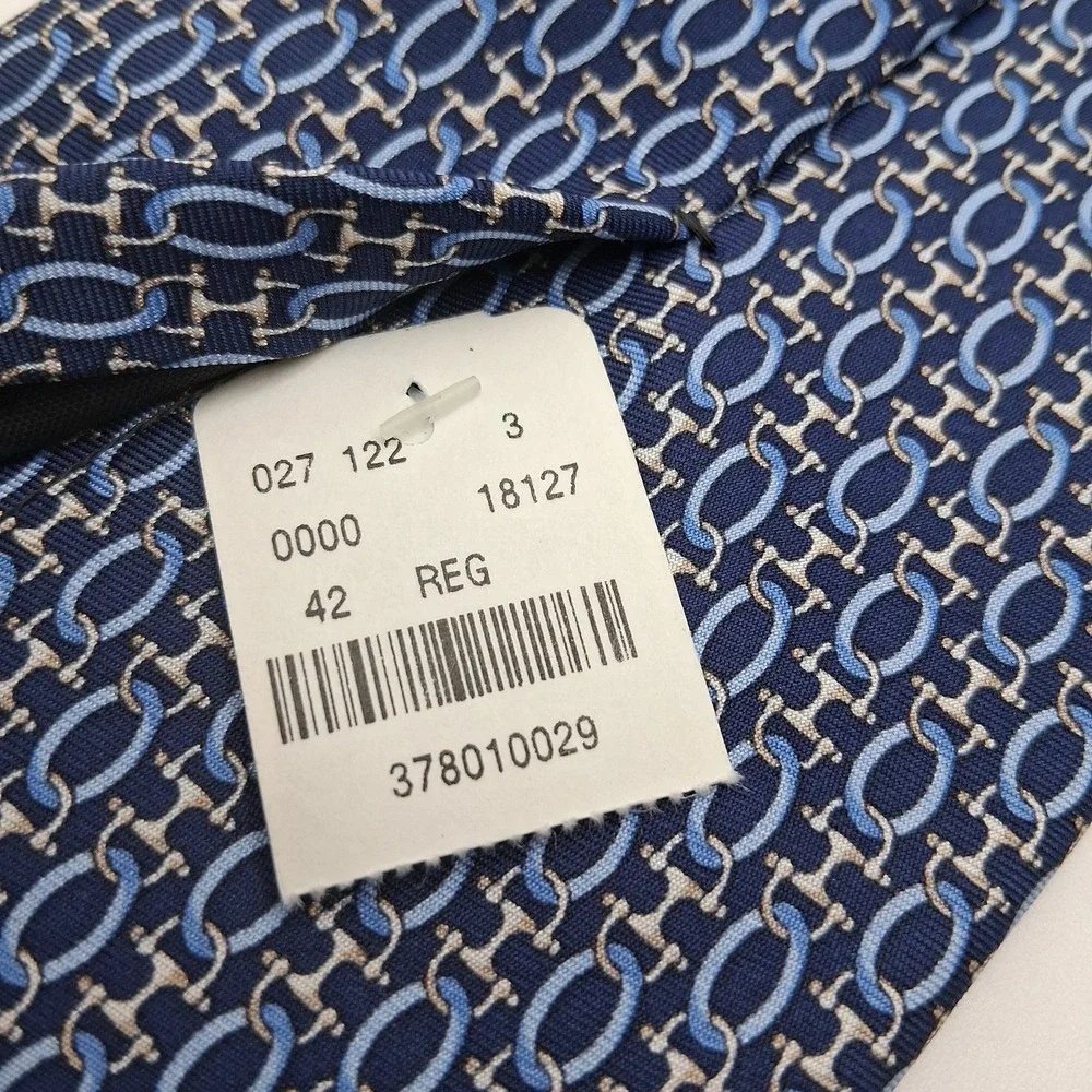 New Brooks Brothers 346 Tie Blue Chain Link Pattern All Silk 3.5x57x1.5 USA